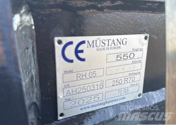  _JINÉ MUSTANG RH05 破碎機