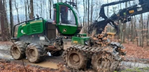 John Deere 1270 G 8W 伐木歸堆機