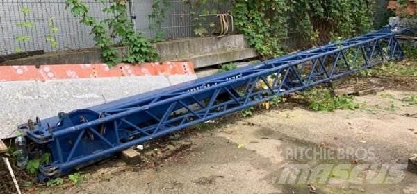 Liebherr 1030 起重機卡車