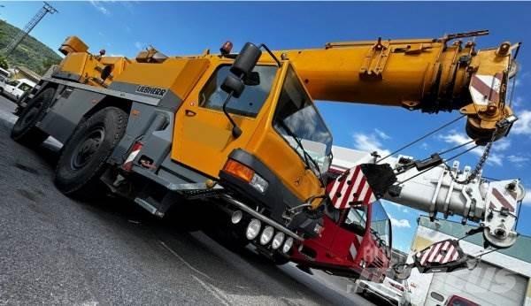 Liebherr LTM 1030.2 起重機卡車