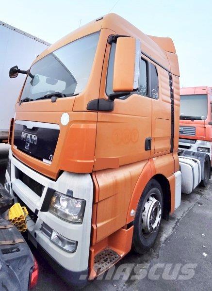 MAN TGX 18.440 曳引機組件