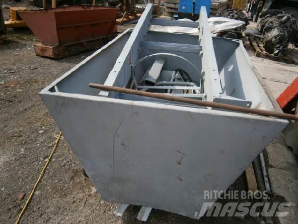 Multicar 25 工具車