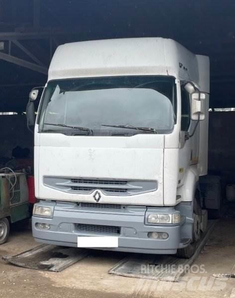 Renault 420 DCI 曳引機組件