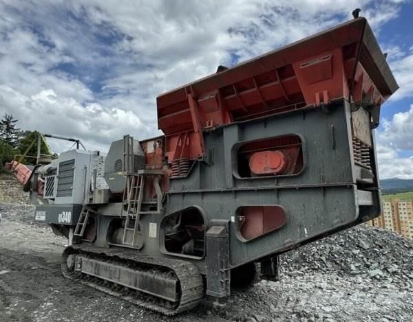 Sandvik QJ 340 破碎機