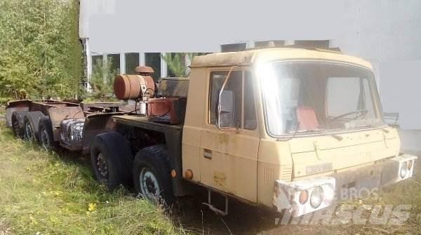 Tatra 815 平板式/側卸式卡車