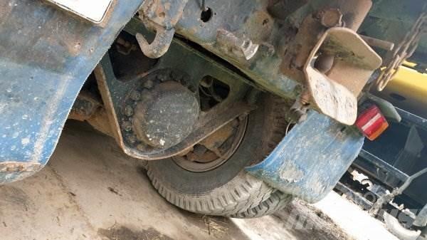 Tatra 815 傾卸式卡車