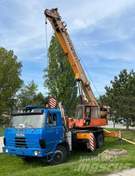 Tatra T815 +(ČKD) AD 20 起重機卡車