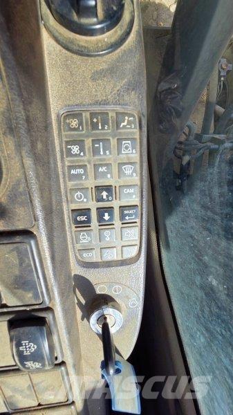 Volvo EW 140 D 旋轉式挖土機/掘鑿機/挖掘機