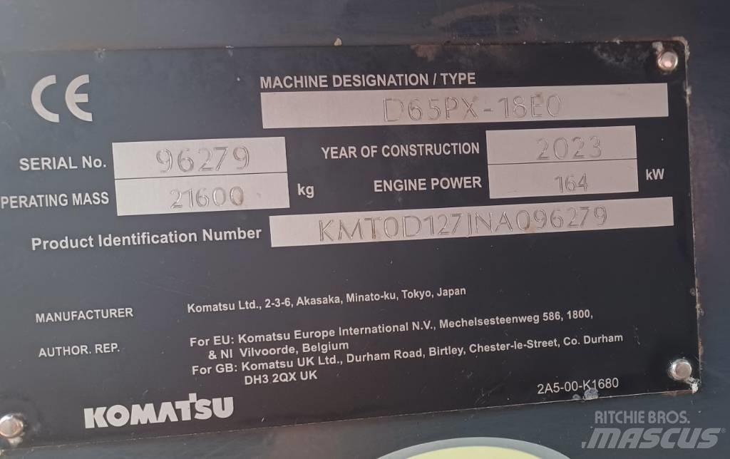 Komatsu D65PX-18 履帶推土機