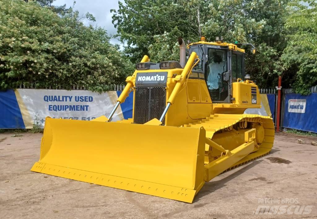Komatsu D65PX-18 履帶推土機