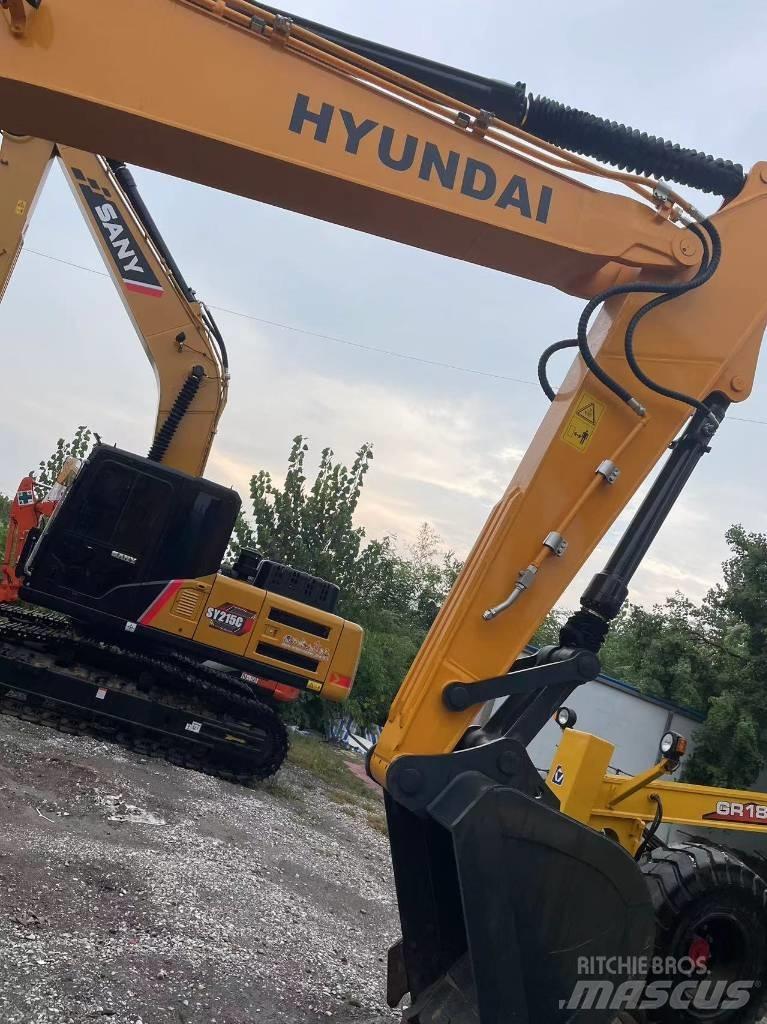 Hyundai R220 履帶式 挖土機/掘鑿機/挖掘機