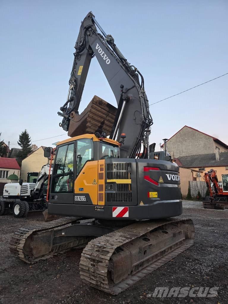 Volvo ECR 235 E 履帶式 挖土機/掘鑿機/挖掘機