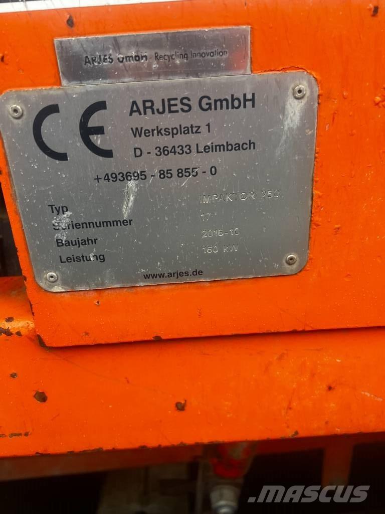 Arjes Impaktor 250 移動式壓碎機