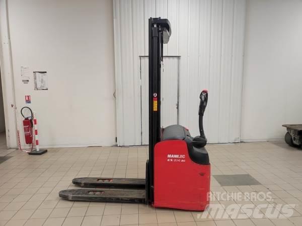 Manitou ES614 AC 自走式堆積機
