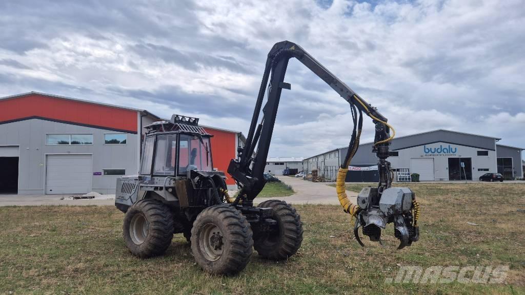 Vimek 404 SE 伐木歸堆機