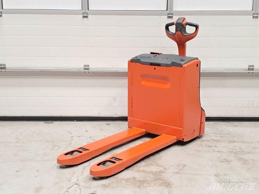 Linde T16 低架升降機