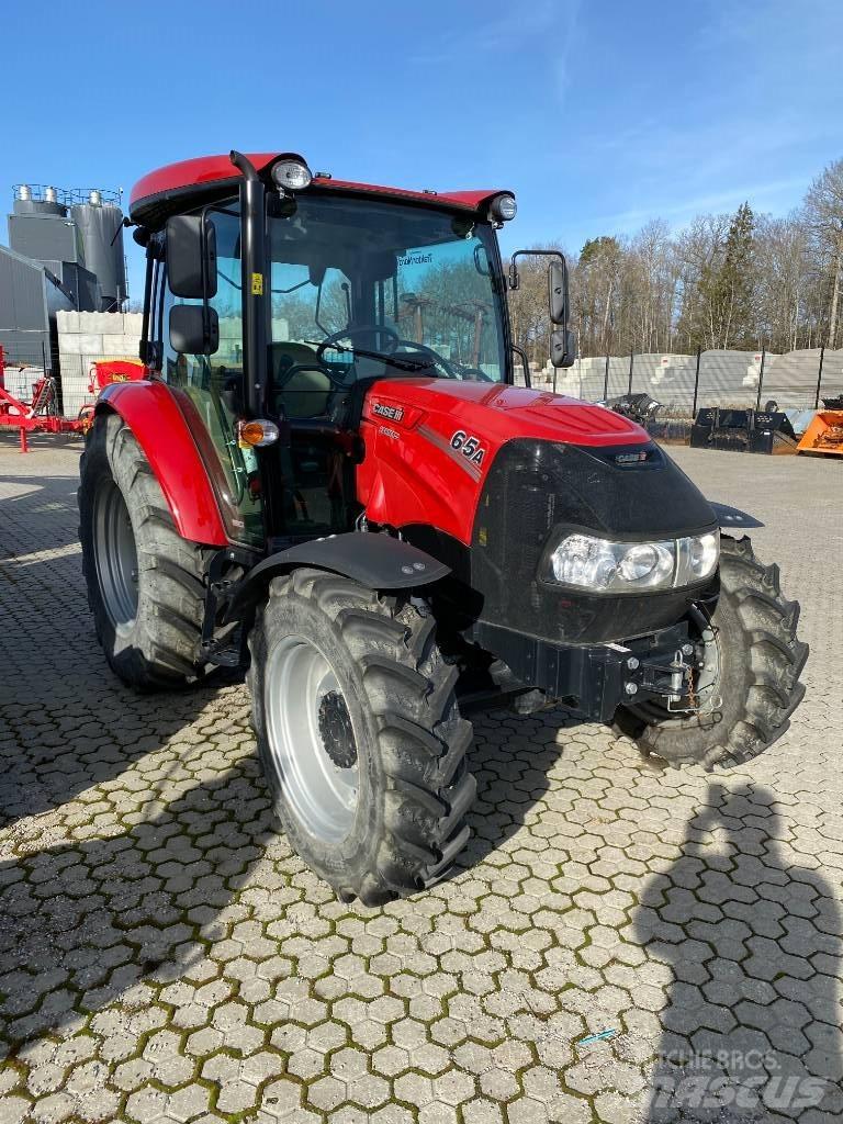 Case IH Farmall 65 A 曳引機