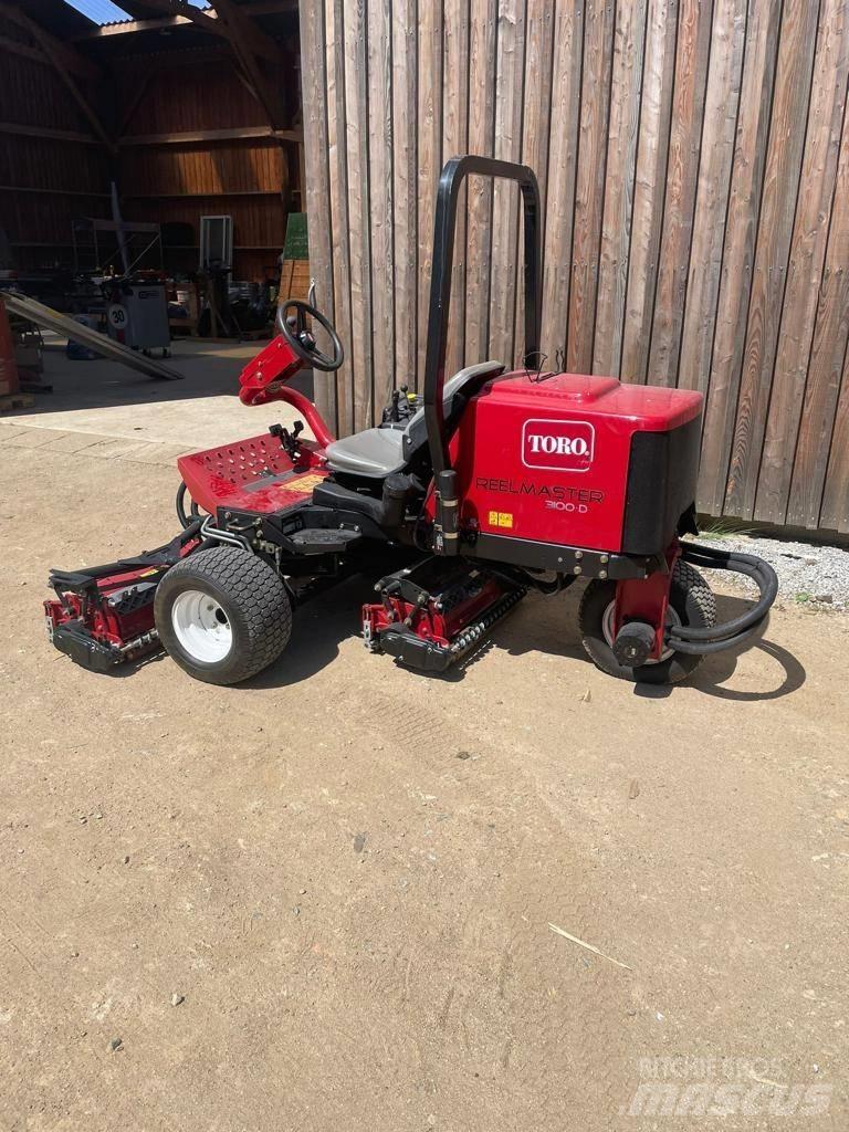 Toro 3100-D 長草、修整和環繞割草機