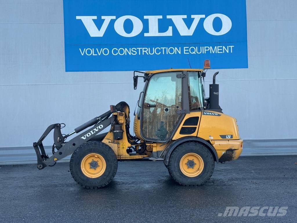 Volvo L 25 F 輪胎式裝載機