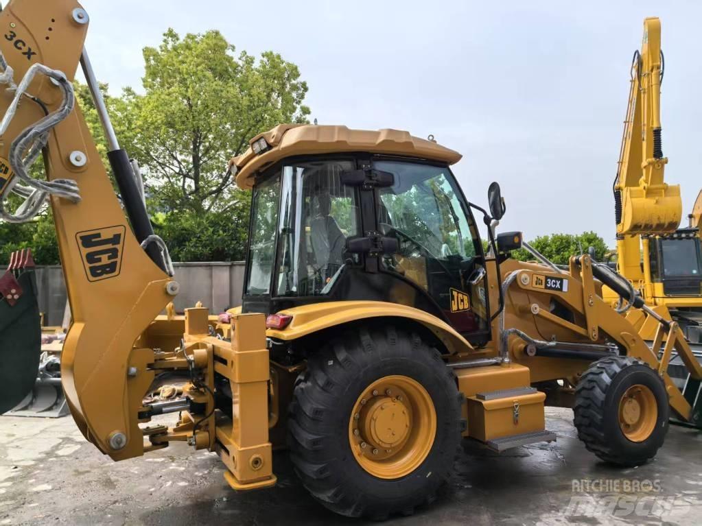 JCB 3 CX 反鏟裝載機