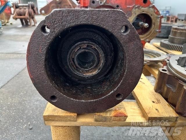 ZF 2AVG100 傳動裝置