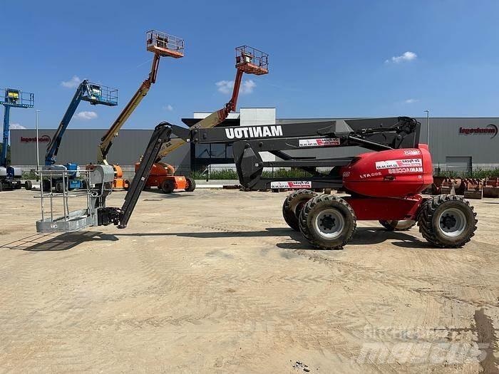 Manitou 200ATJ 曲臂高空作業車
