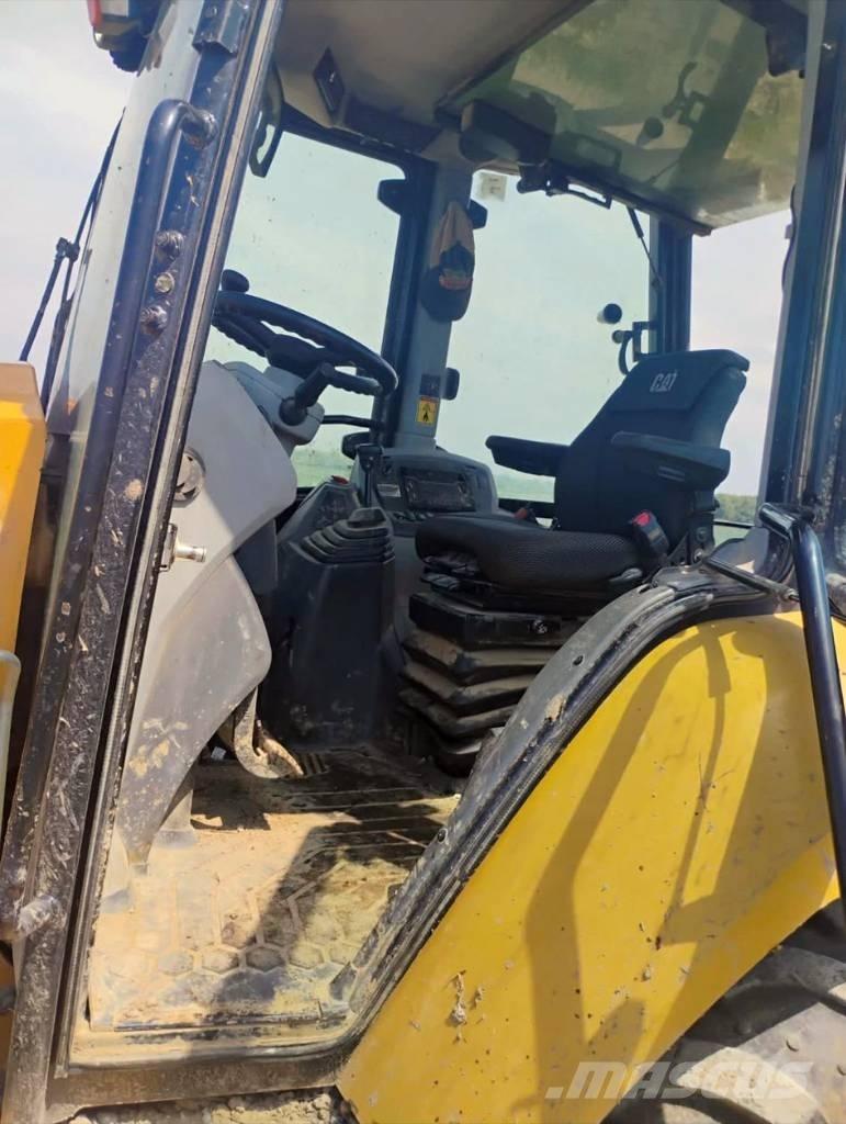 CAT 420 反鏟裝載機