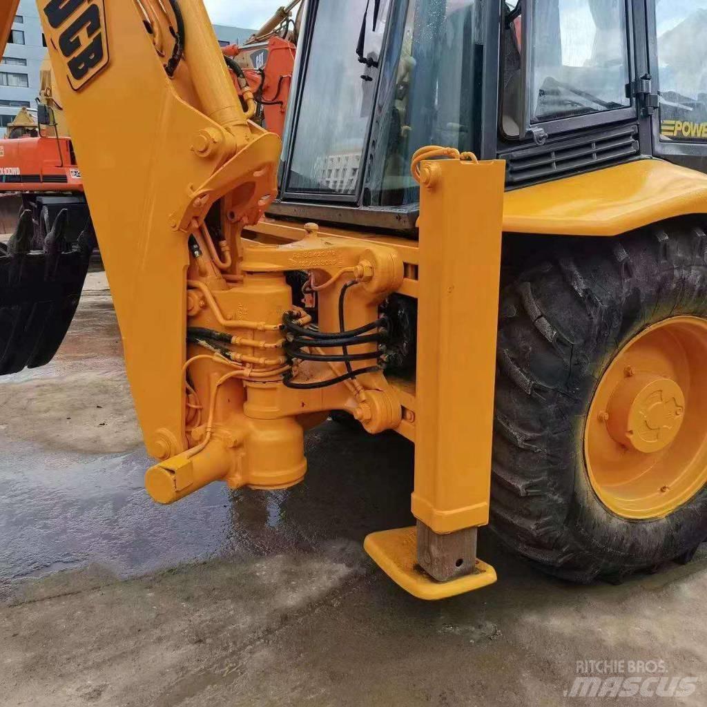JCB 4 CX 反鏟裝載機