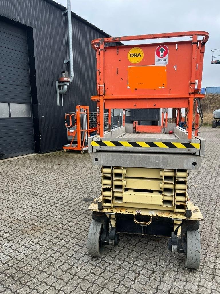 JLG 2646 ES 剪式升降機