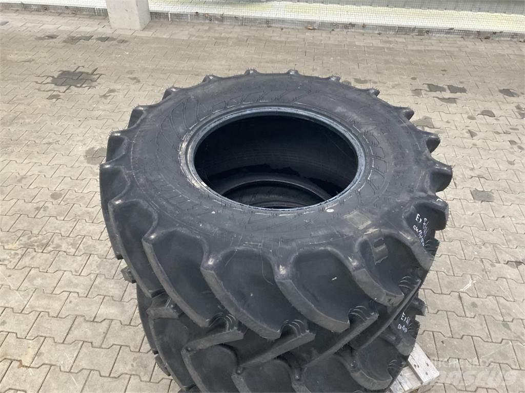 Mitas 540/65R24 輪胎、車輪和輪圈