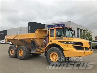 Volvo A 30 G 鉸接式起吊車