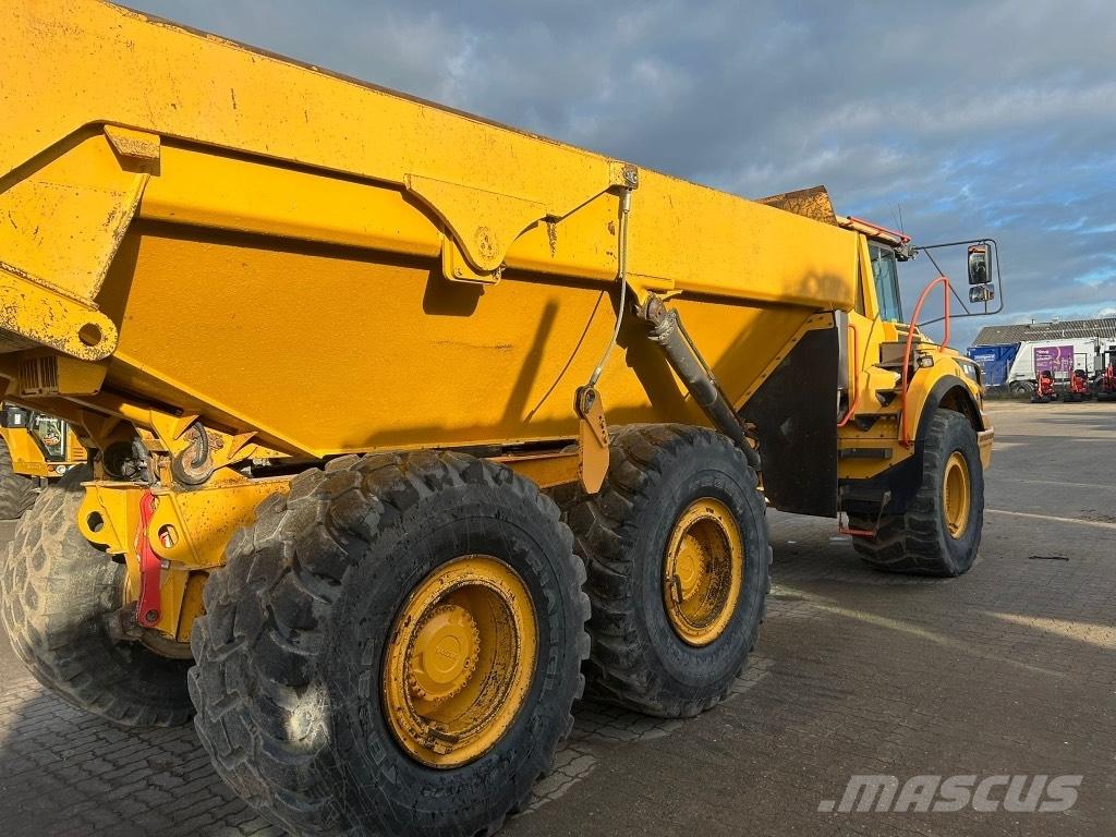 Volvo A 30 G 鉸接式起吊車