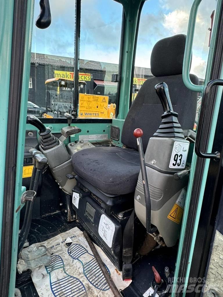 Yanmar Vio 25-3 小型挖土機/掘鑿機<7t(小型挖掘機)