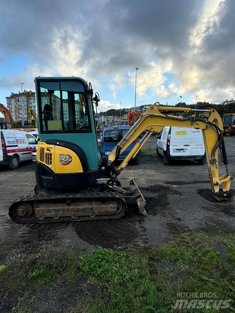 Yanmar Vio 25-3 小型挖土機/掘鑿機<7t(小型挖掘機)