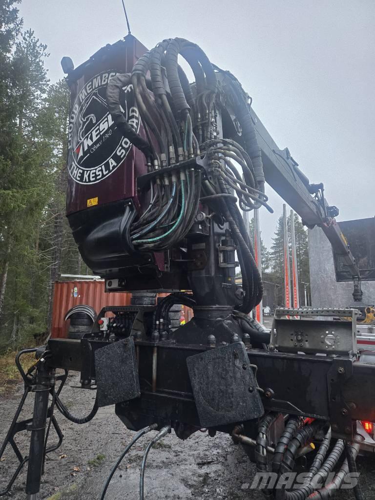 Kesla 2112T 木材起重機