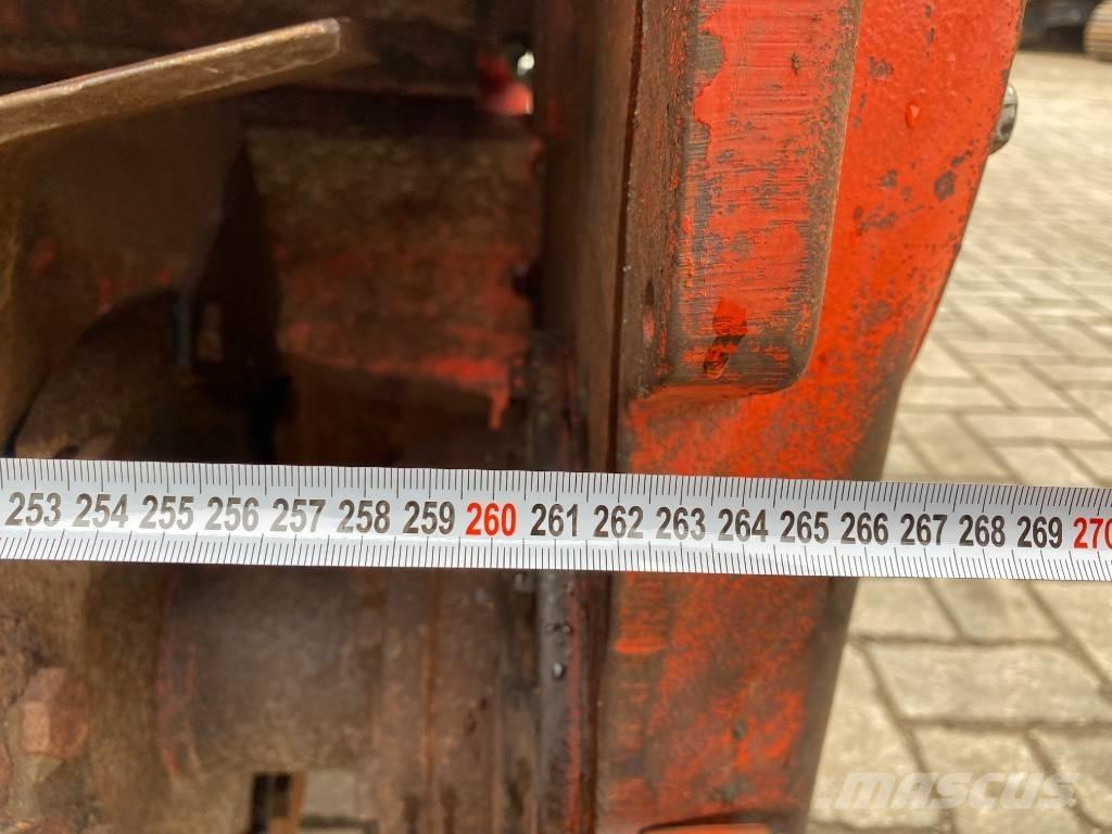 Kuhn Packo 動力耙和旋轉式耕耘機