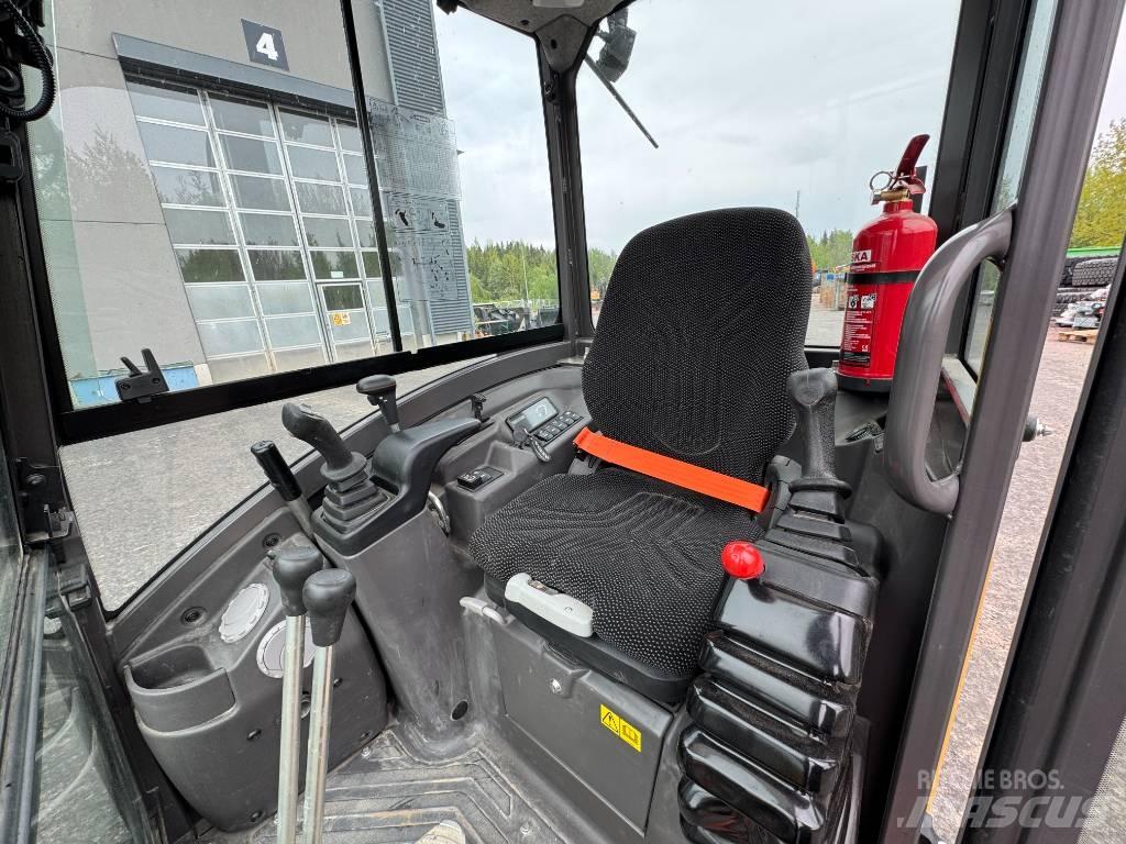 Volvo EC 18 E 小型挖土機/掘鑿機<7t(小型挖掘機)