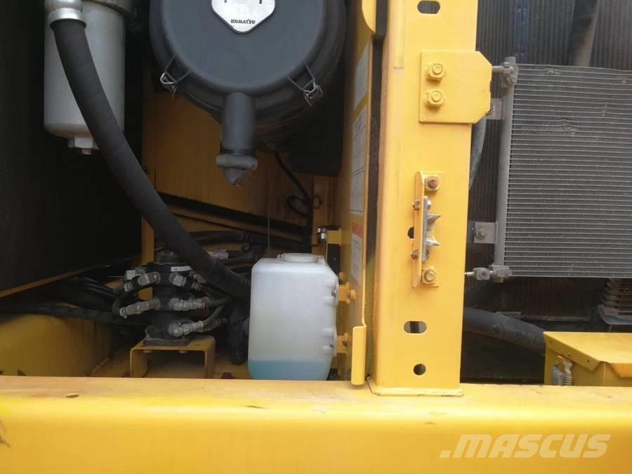Komatsu pc200-8 履帶式 挖土機/掘鑿機/挖掘機