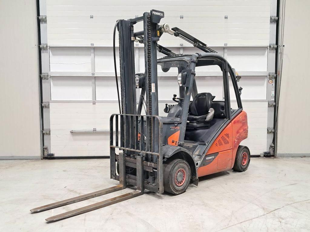 Linde H25D-02 柴油卡車
