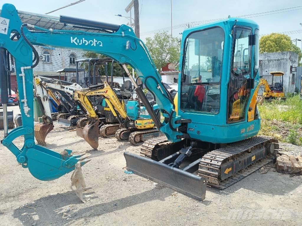 Kubota U 30 小型挖土機/掘鑿機<7t(小型挖掘機)