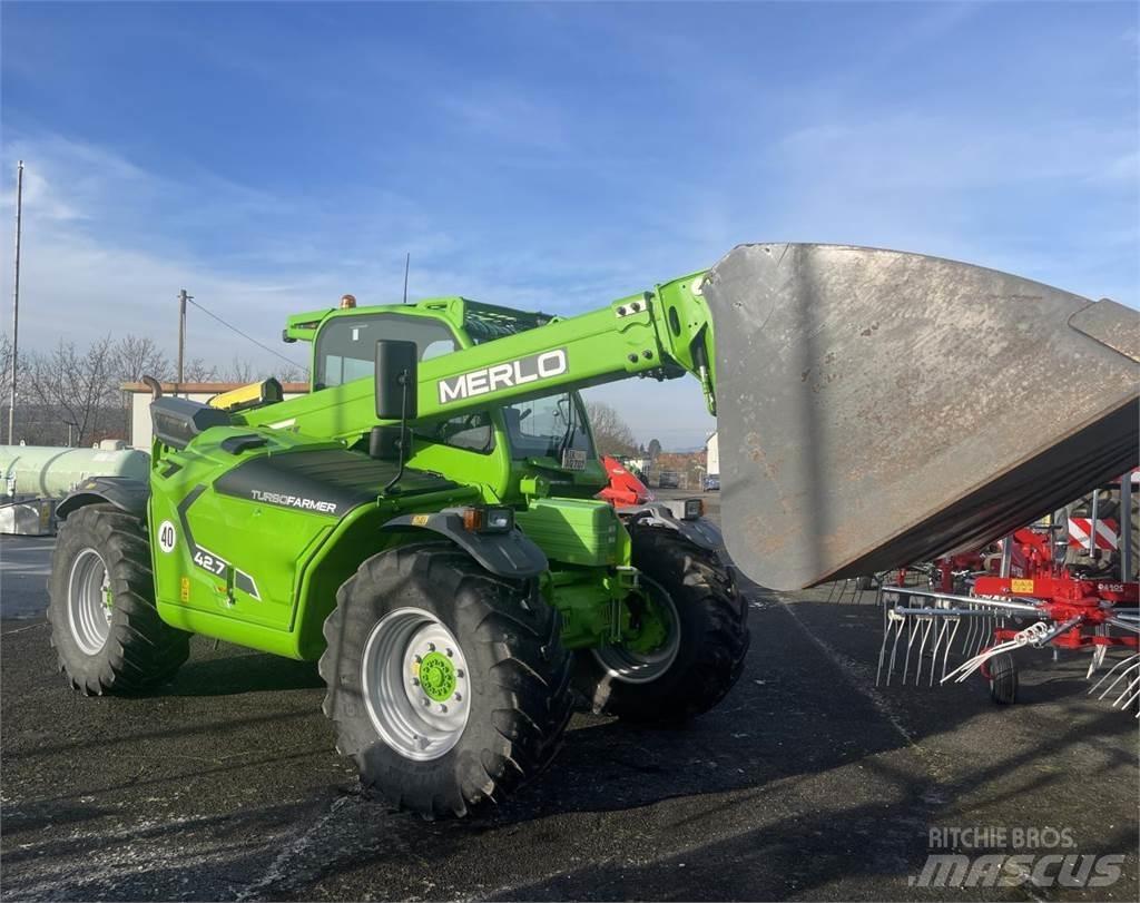 Merlo TF 42.7 CS 農業用伸縮臂裝載機