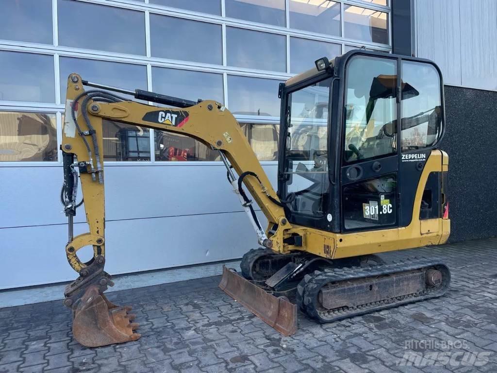 CAT 301.8C 小型挖土機/掘鑿機<7t(小型挖掘機)