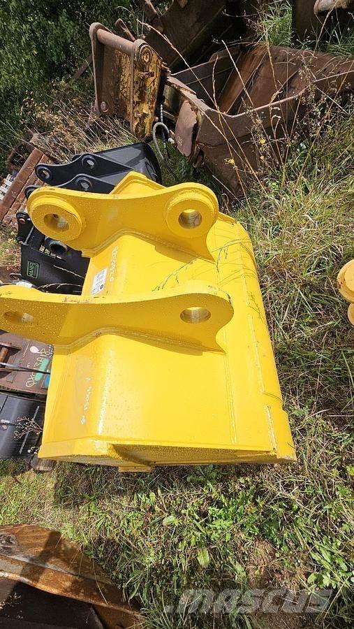 Komatsu PC200 鏟斗