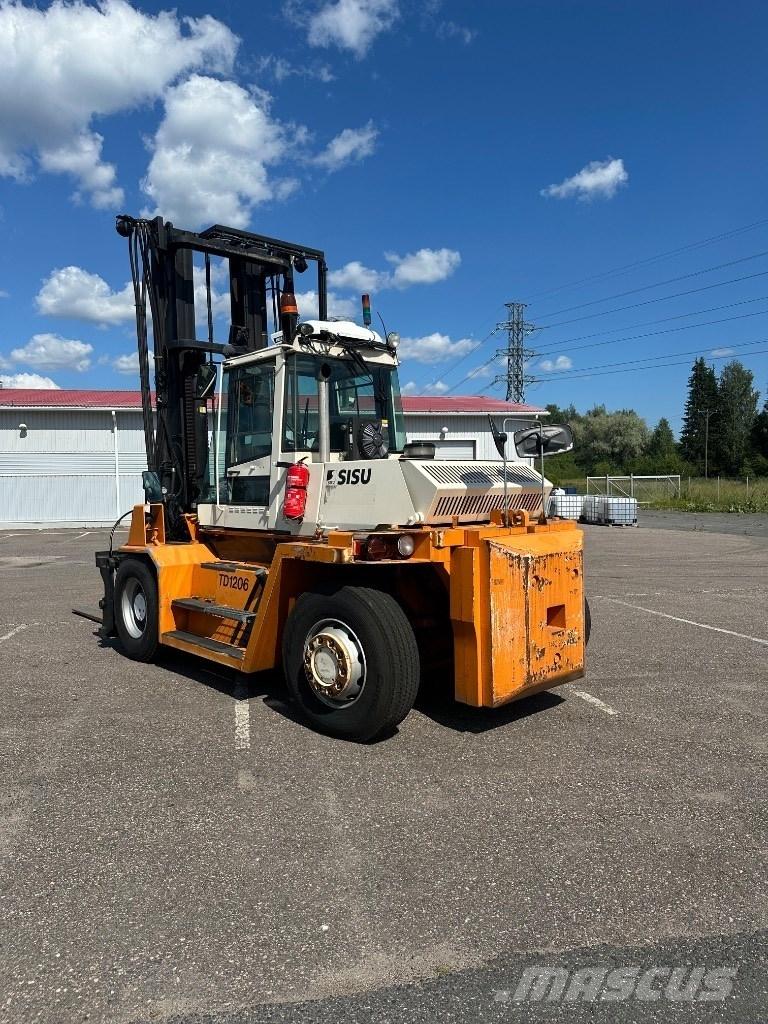Sisu TD1206 柴油卡車