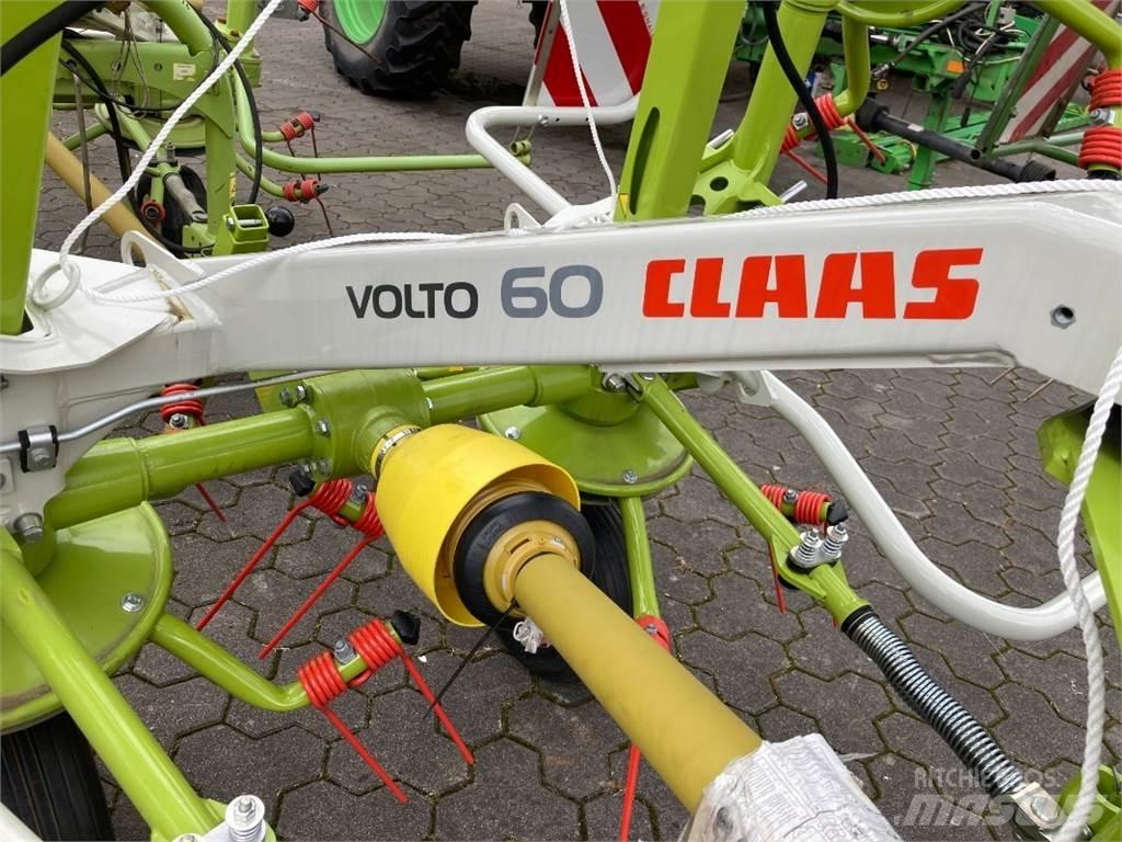 CLAAS Volto 60 耙與翻草機
