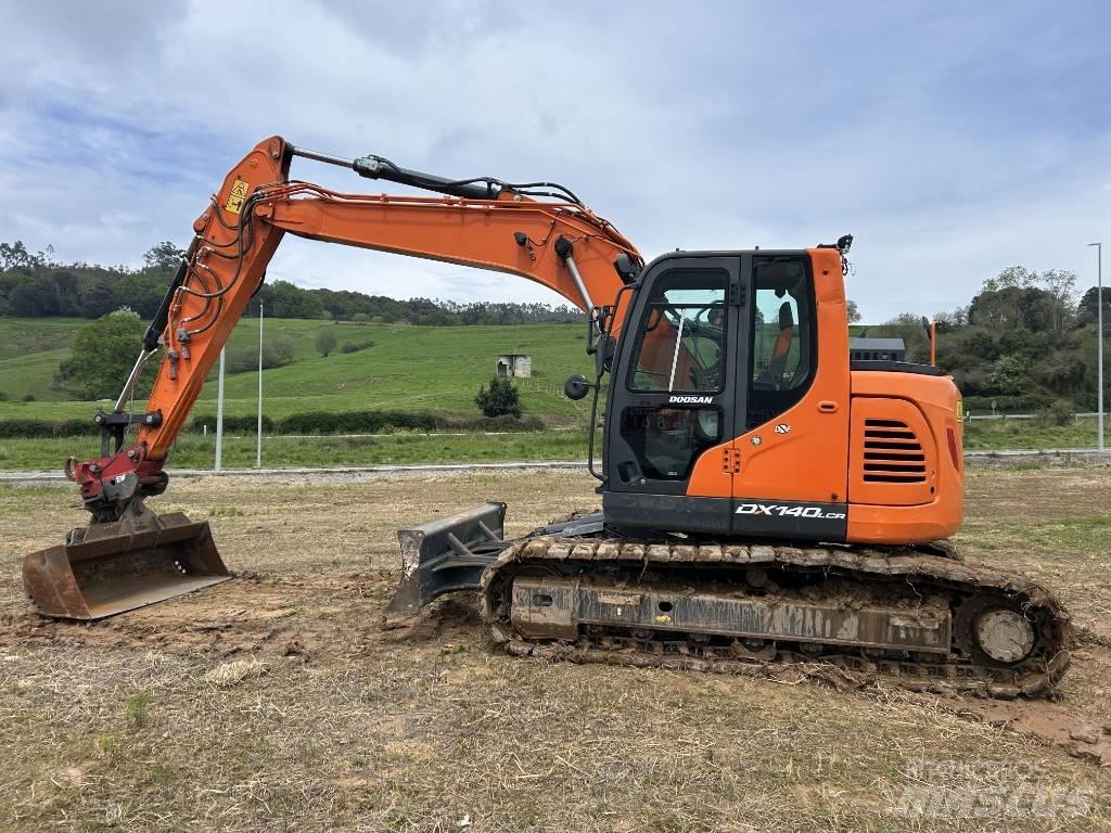 Doosan DX 140 履帶式 挖土機/掘鑿機/挖掘機