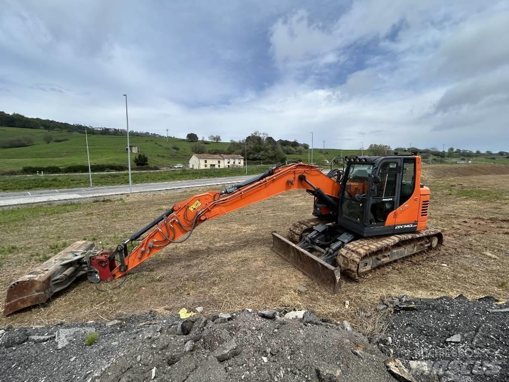 Doosan DX 140 履帶式 挖土機/掘鑿機/挖掘機