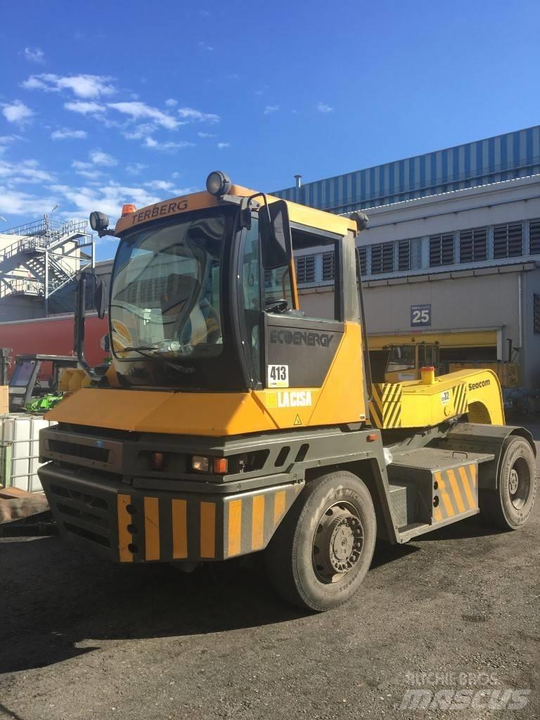 Terberg RT222 終端式曳引機
