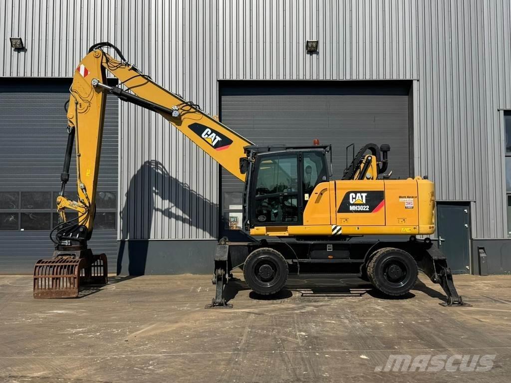 CAT MH3022 廢棄物/工業用操作車