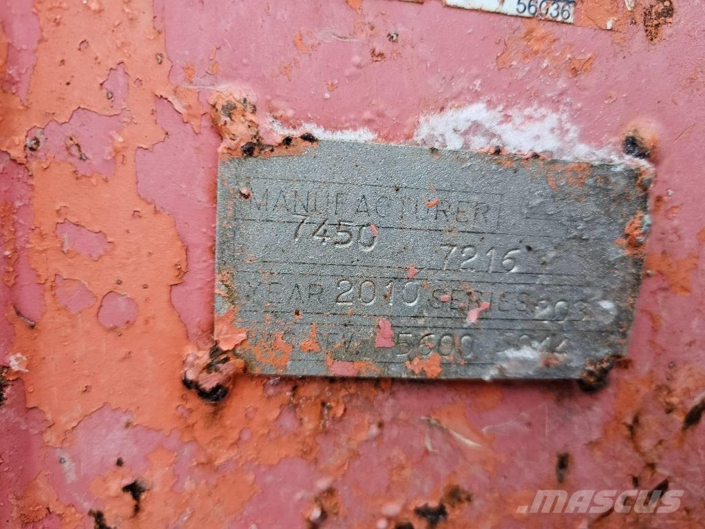 Sandvik LH203 地下裝載機